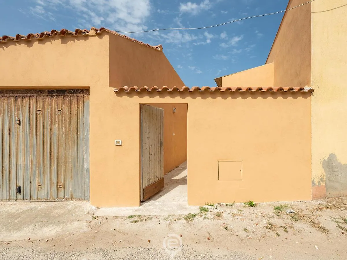 Marine View House Βίλα Putzu Idu 0*,  Ιταλία